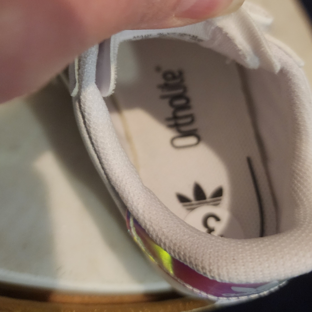 Adidas Superstar Crib Pre Walker baby girl shoes in white Iridescent - Picture 9 of 12